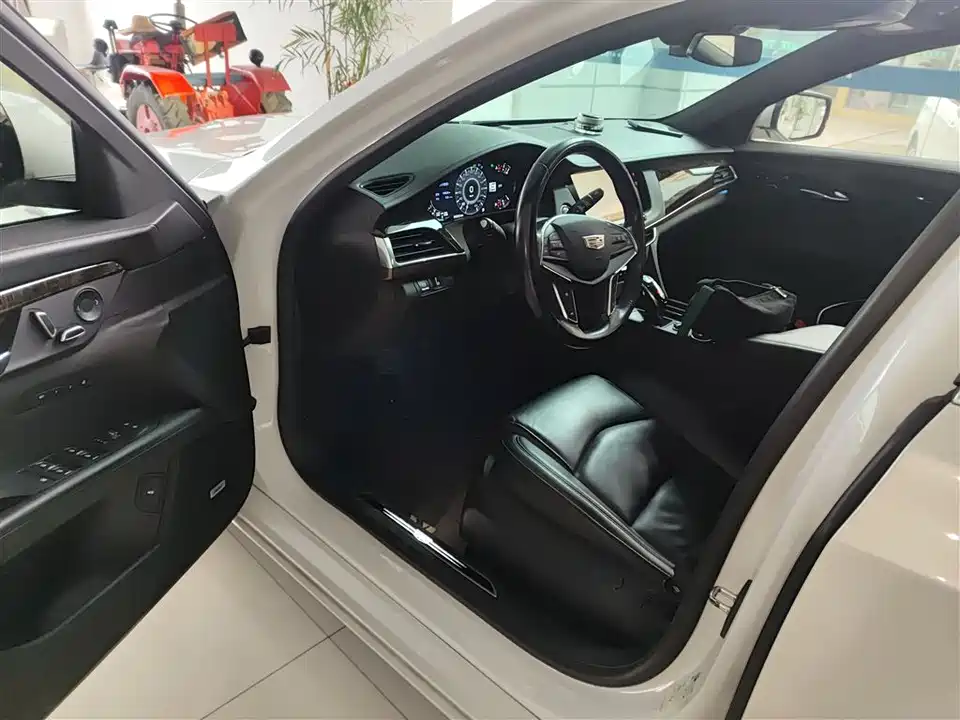 Cadillac CT6