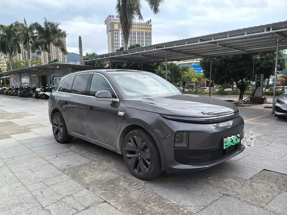 Li Auto Ideal L6