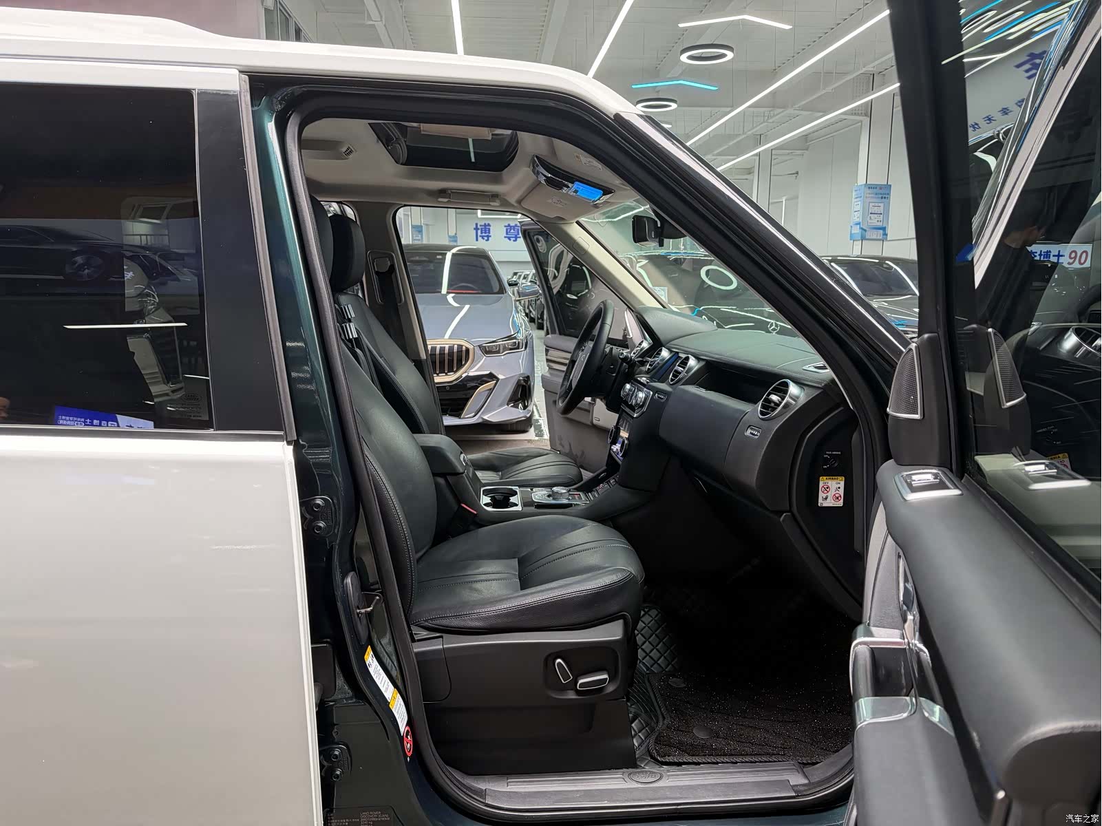 Land Rover Discovery, 2015 14