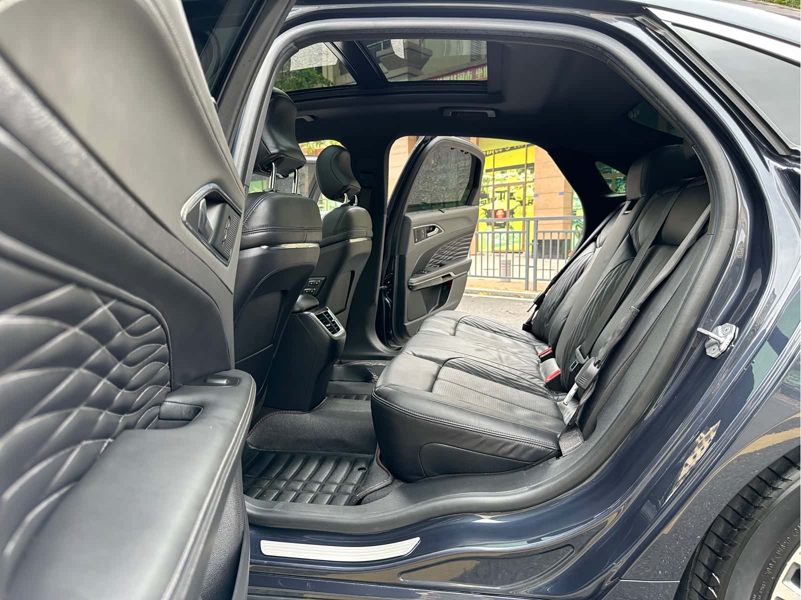 Ford Taurus, 2021 28