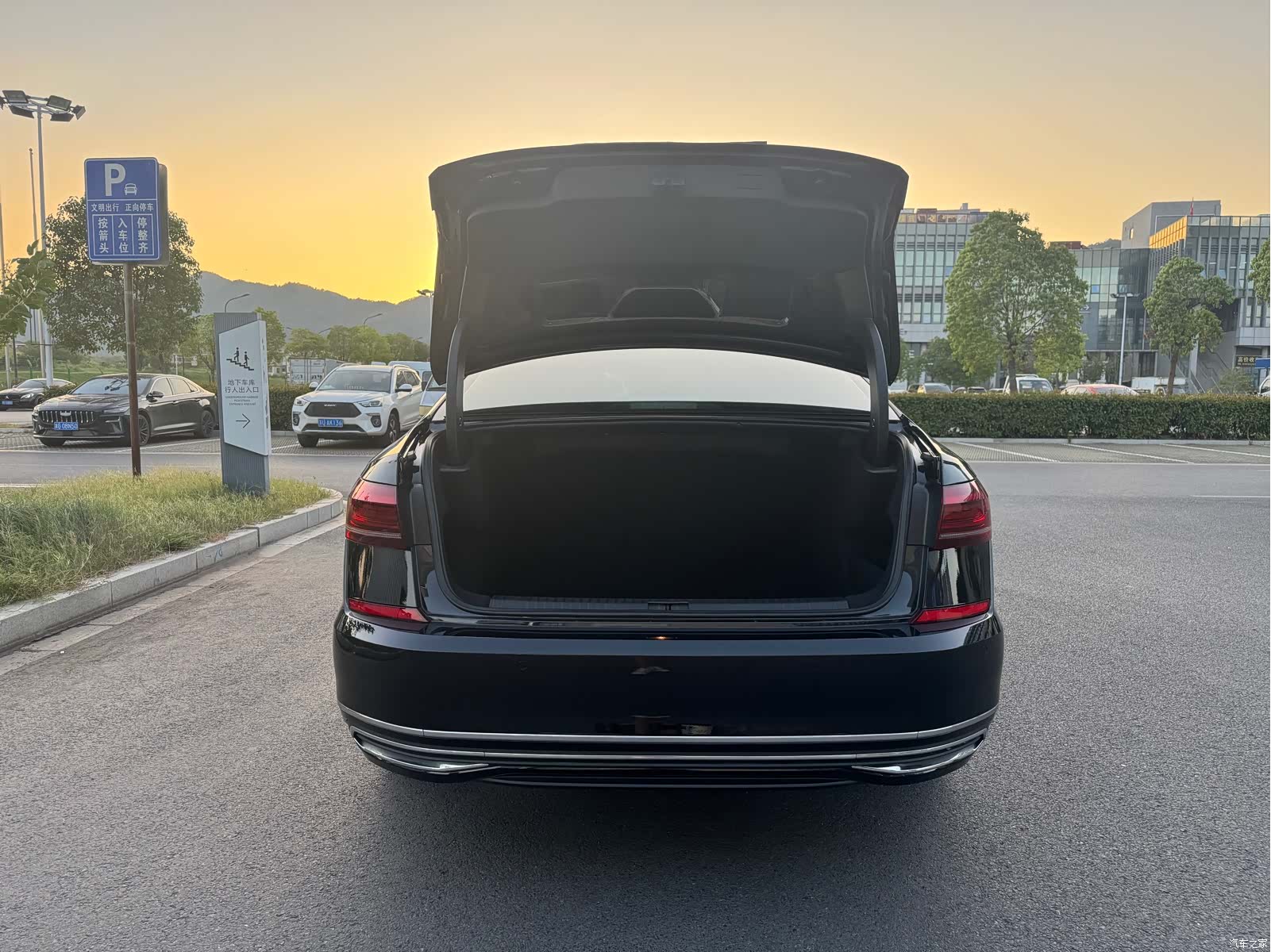 Volkswagen Passat, 2023 17