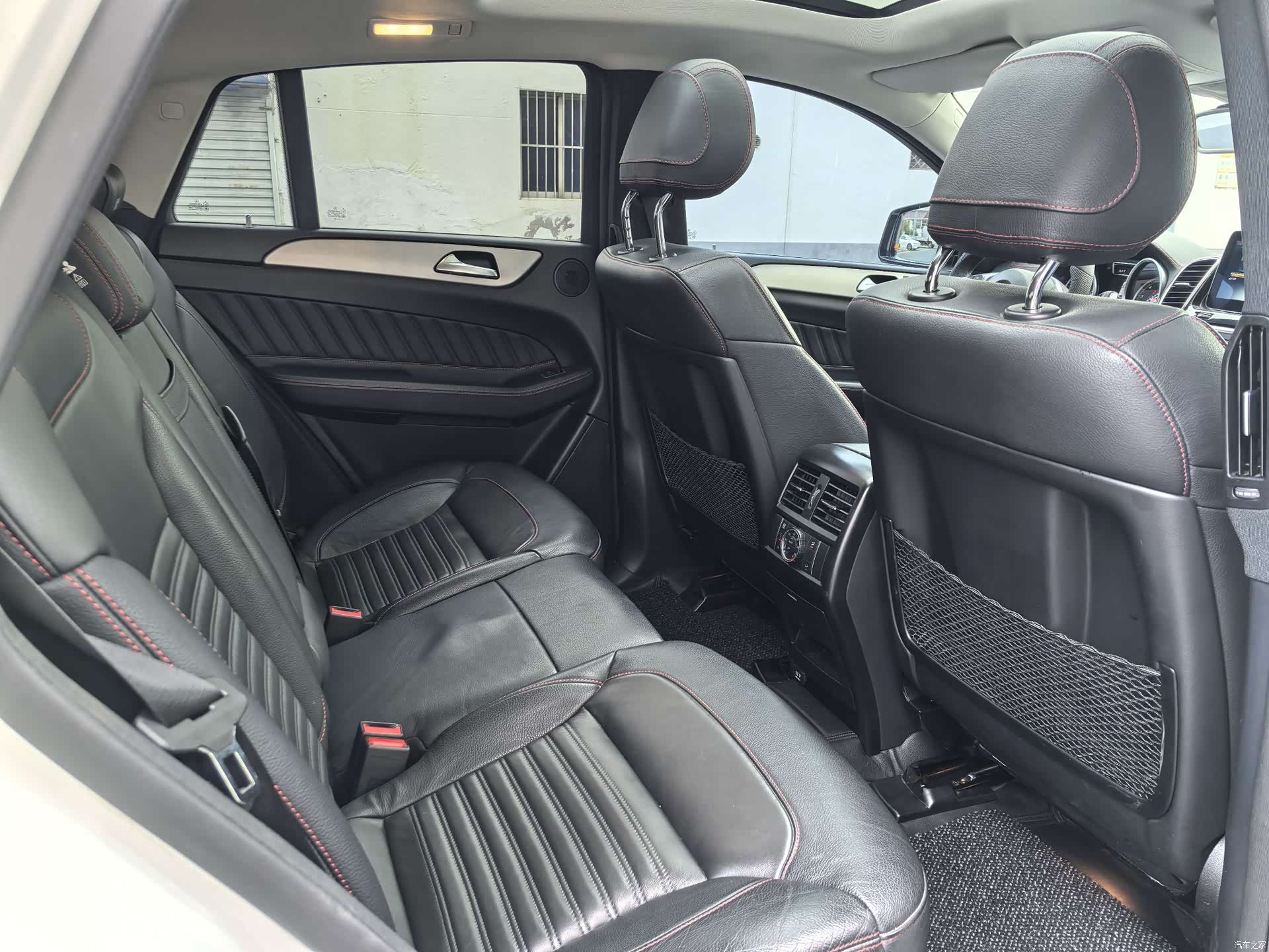 Mercedes-Benz GLE, 2017 10