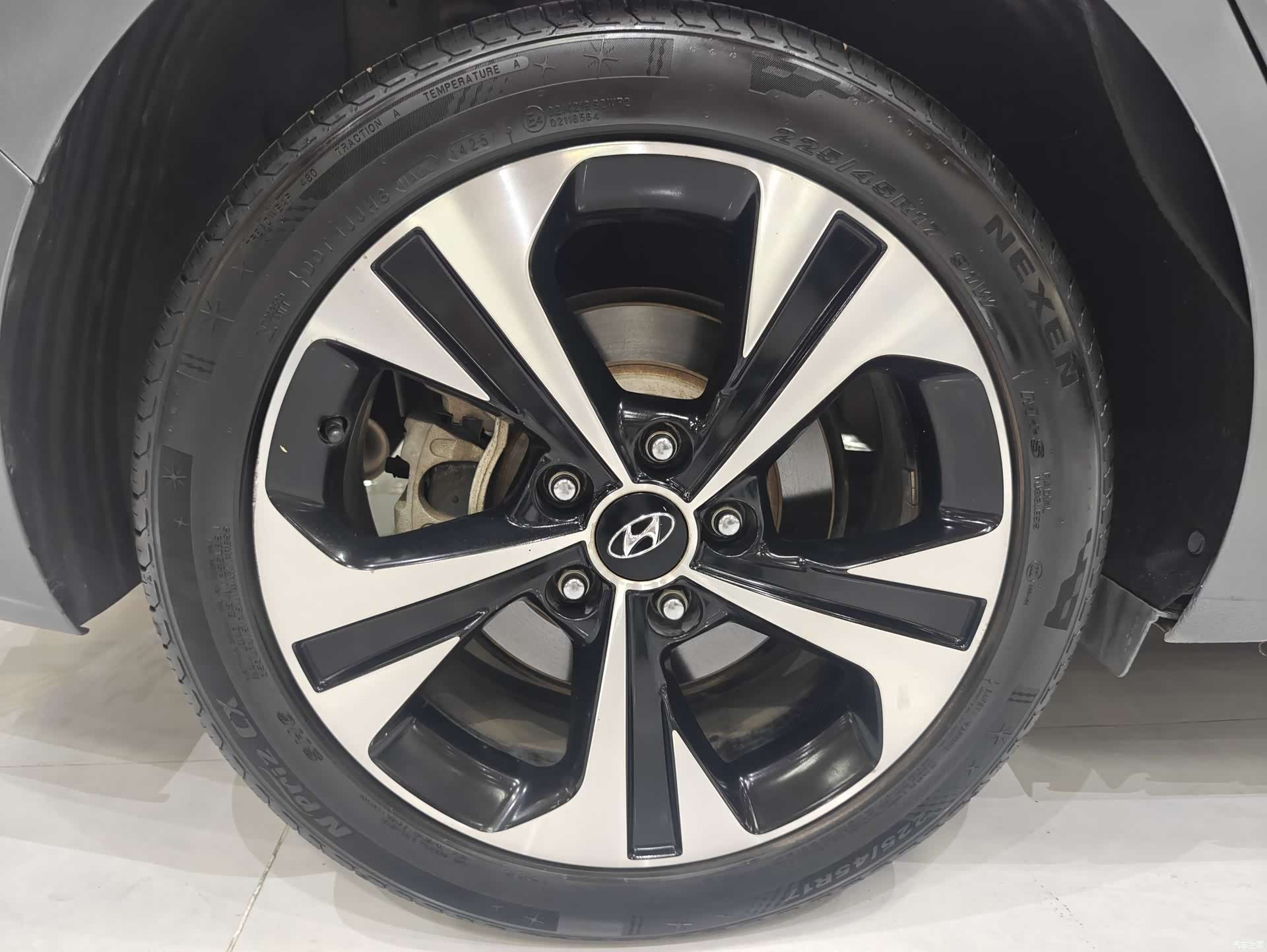 Hyundai Lafesta, 2021 9