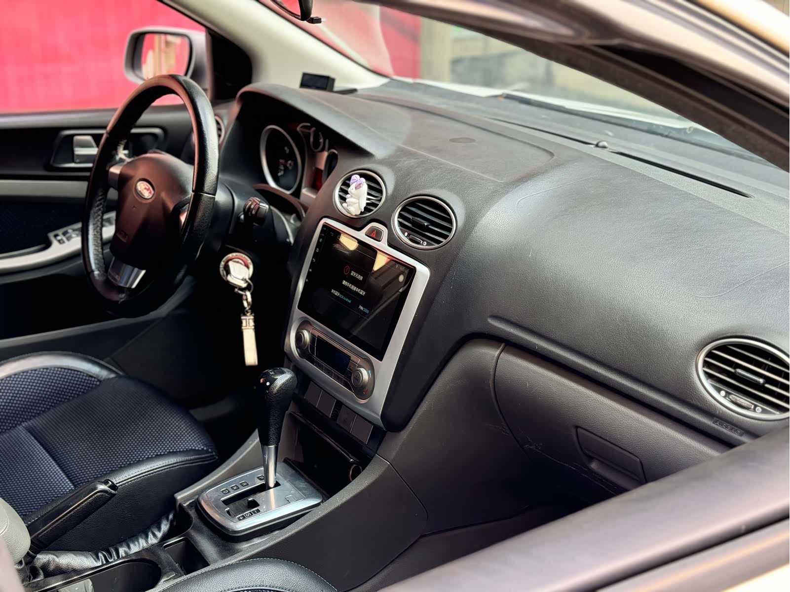 Ford Focus, 2015 8