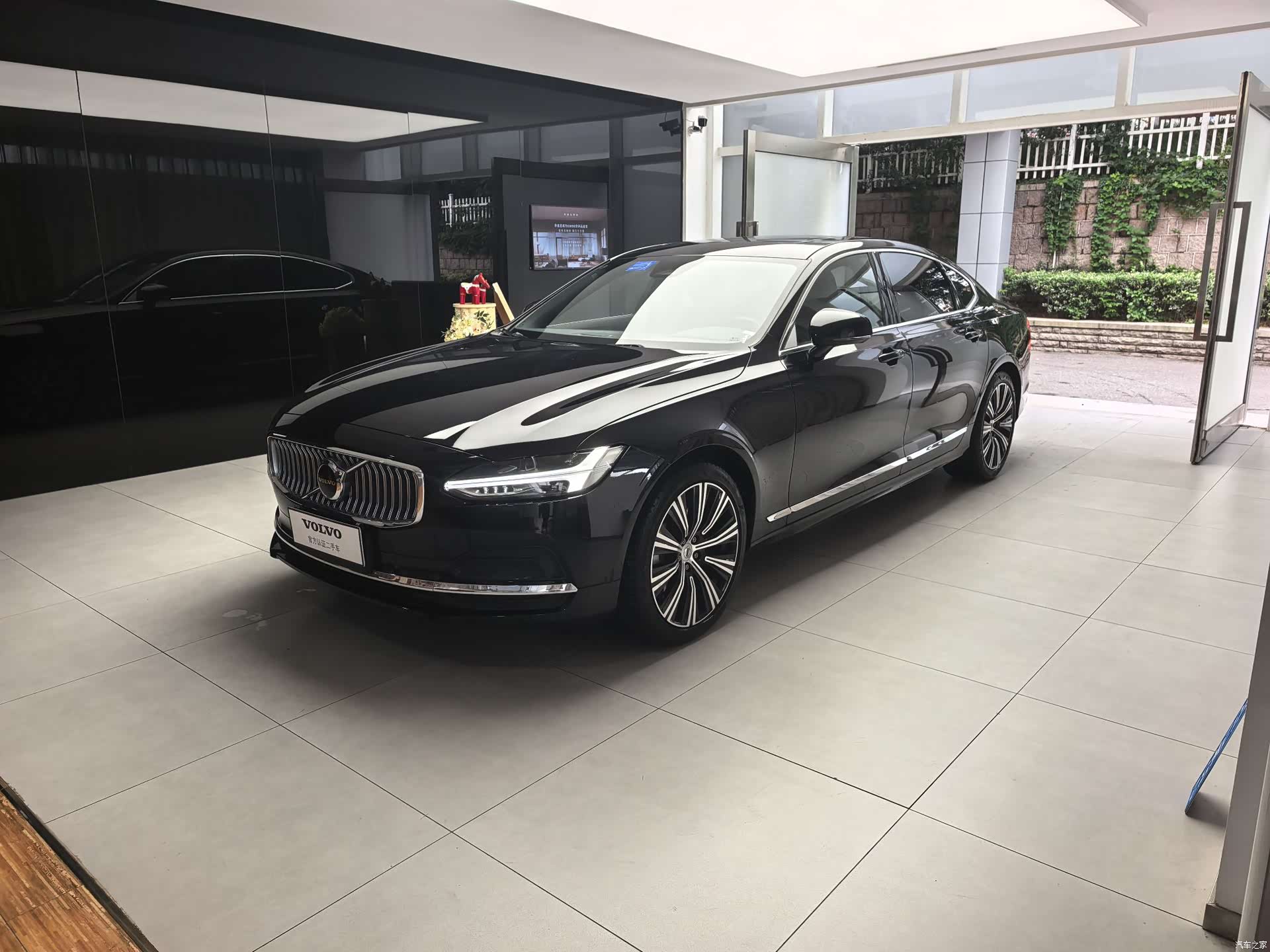 Volvo S90, 2025 1