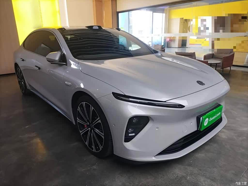 NIO ET7, 2025 4