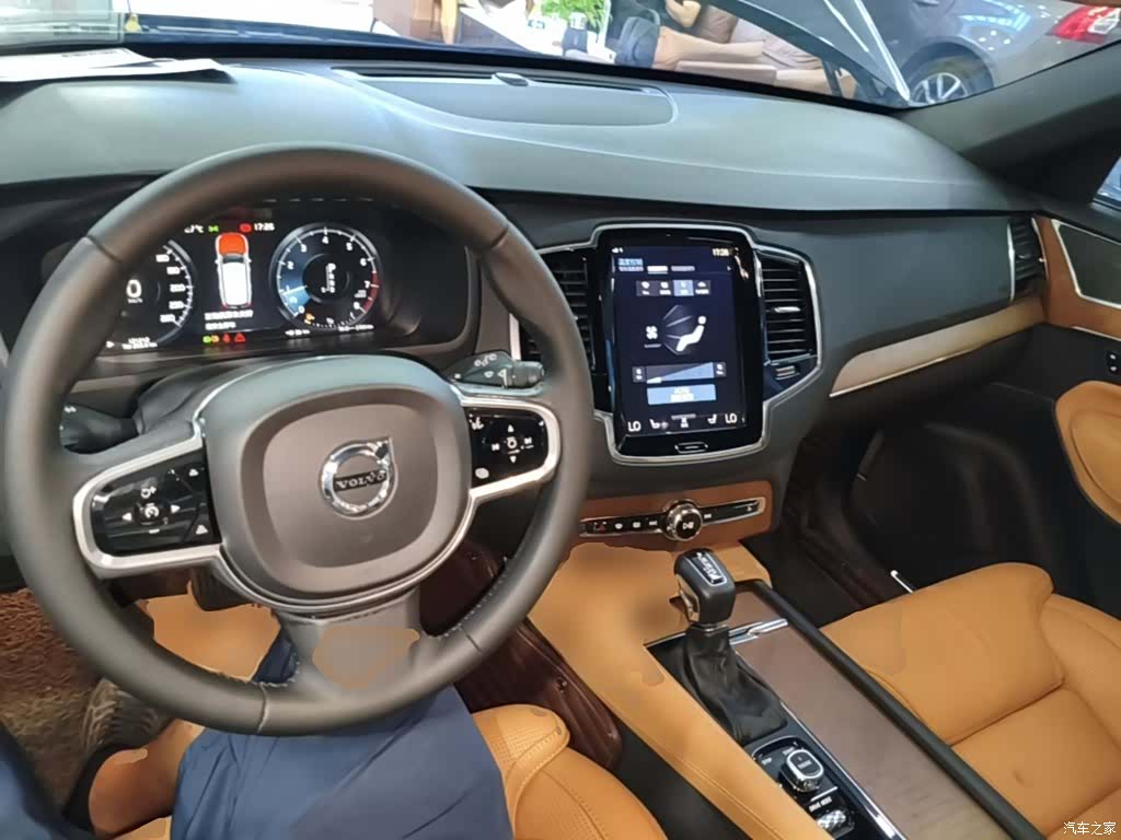 Volvo XC90, 2017 10