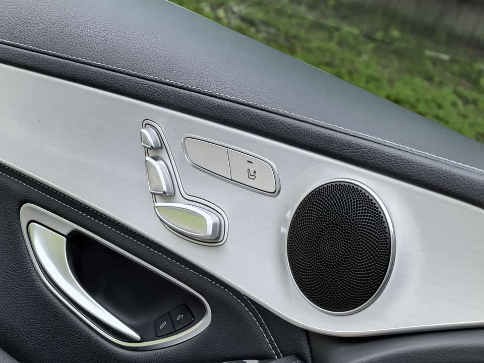 Mercedes-Benz GLC Mercedes-Benz GLC
