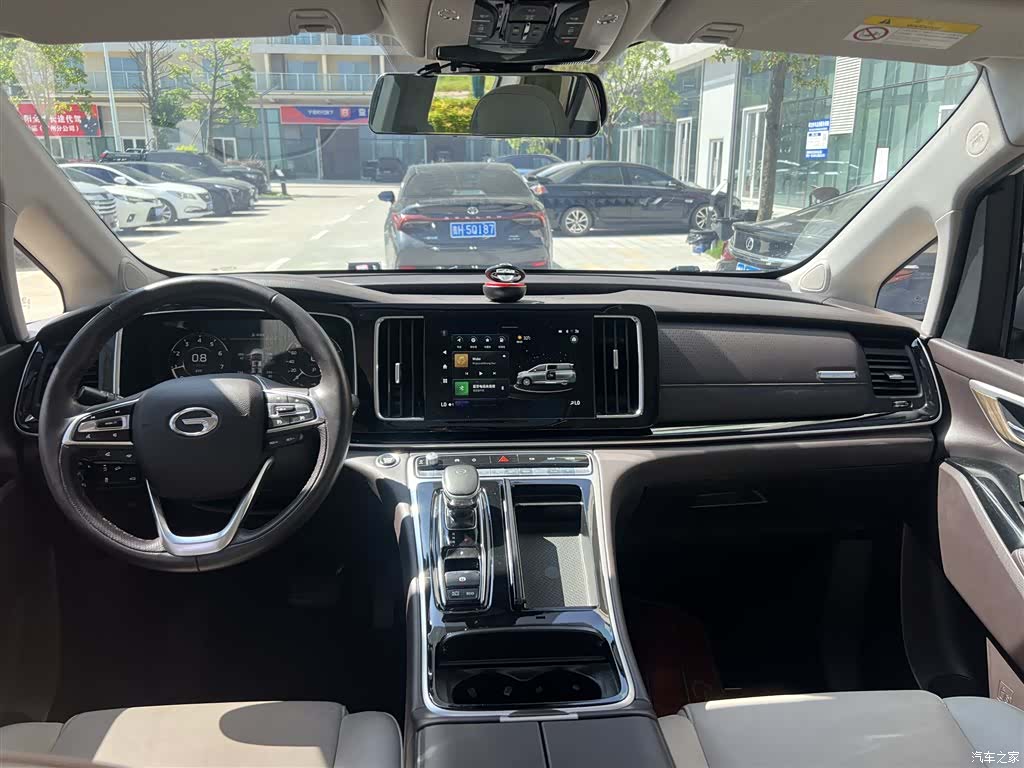 Trumpchi M8, 2022 все фото