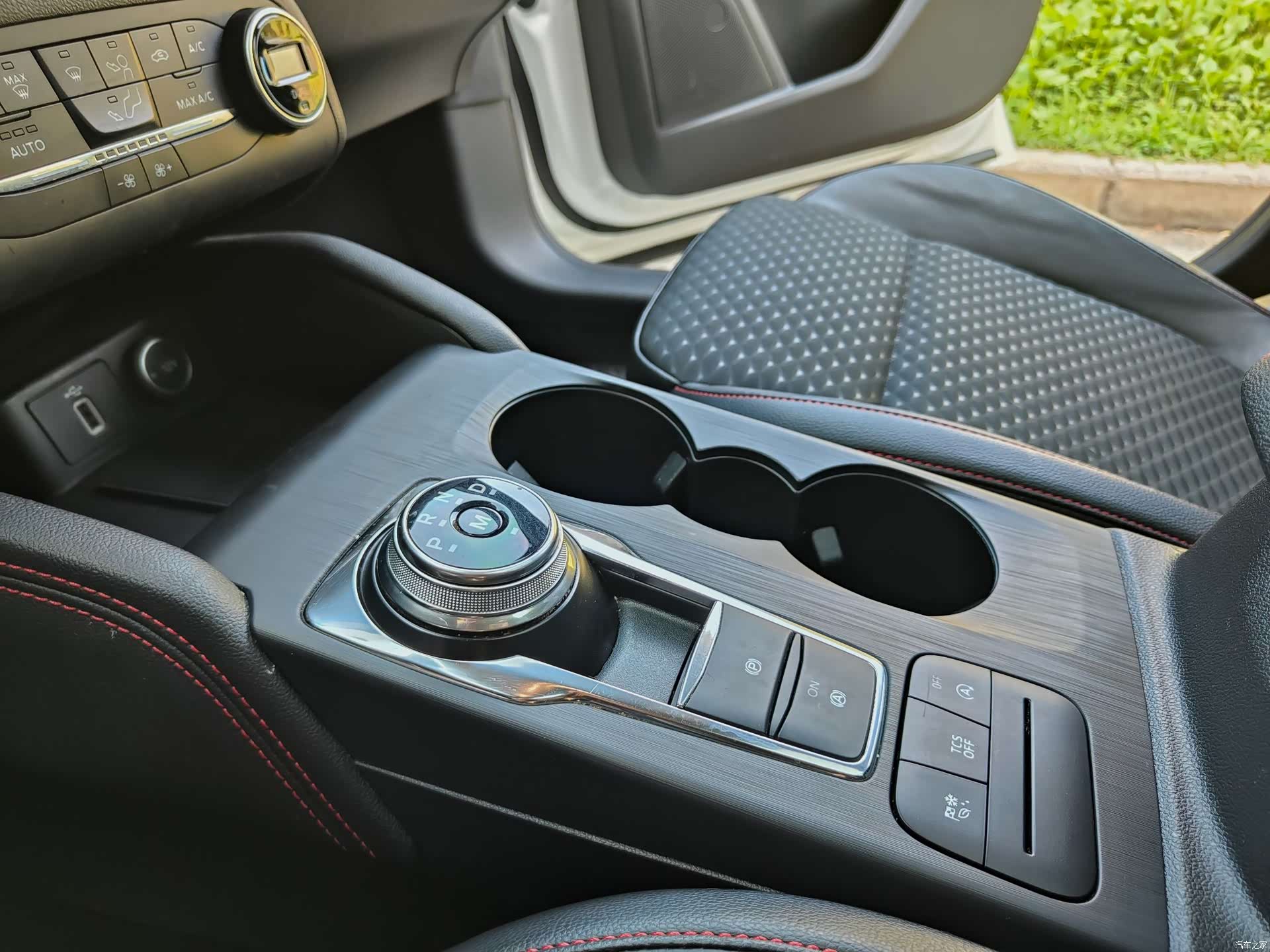 Ford Focus, 2020 16
