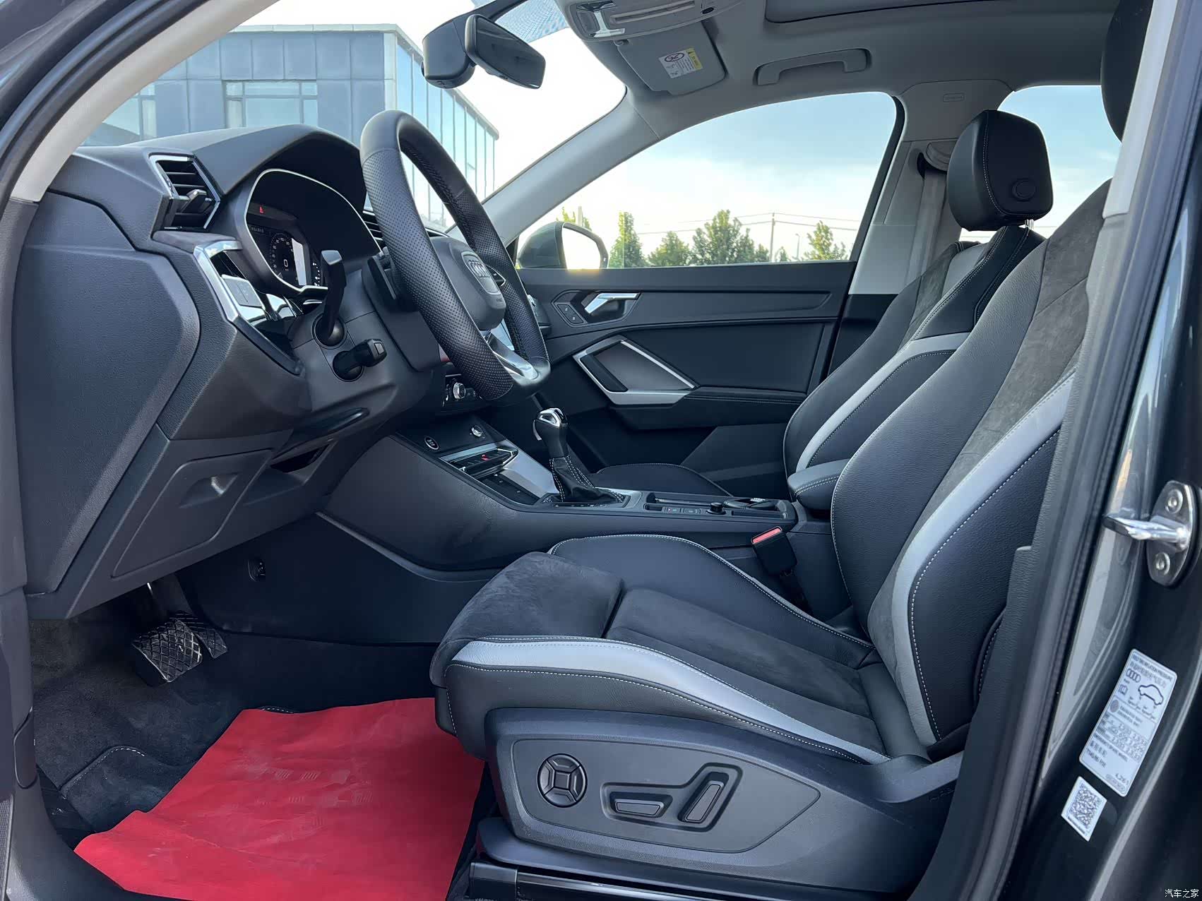 Audi Q3, 2022 8