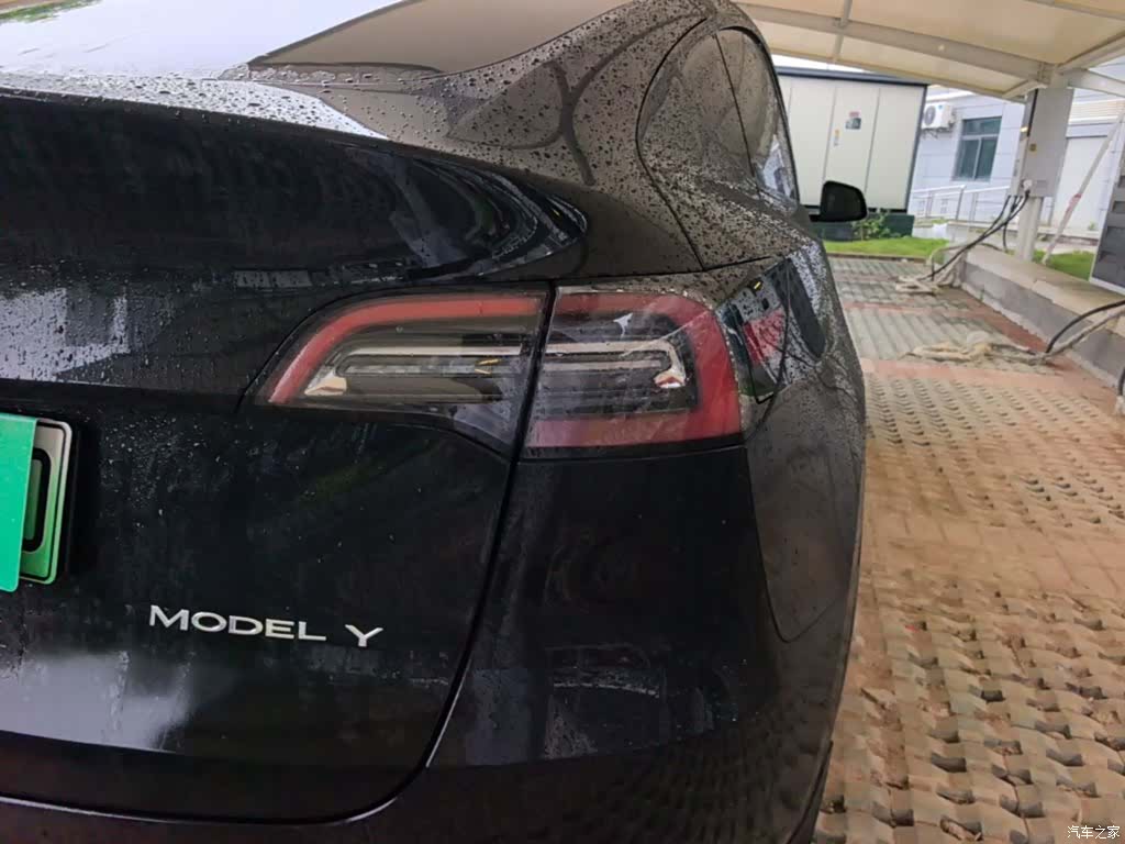 Tesla Model Y, 2021 8