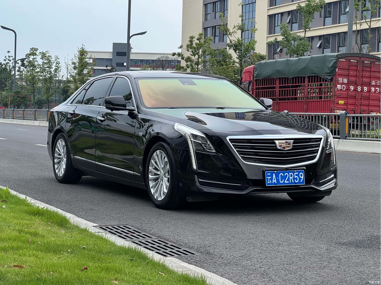 Cadillac CT6, 2016 3