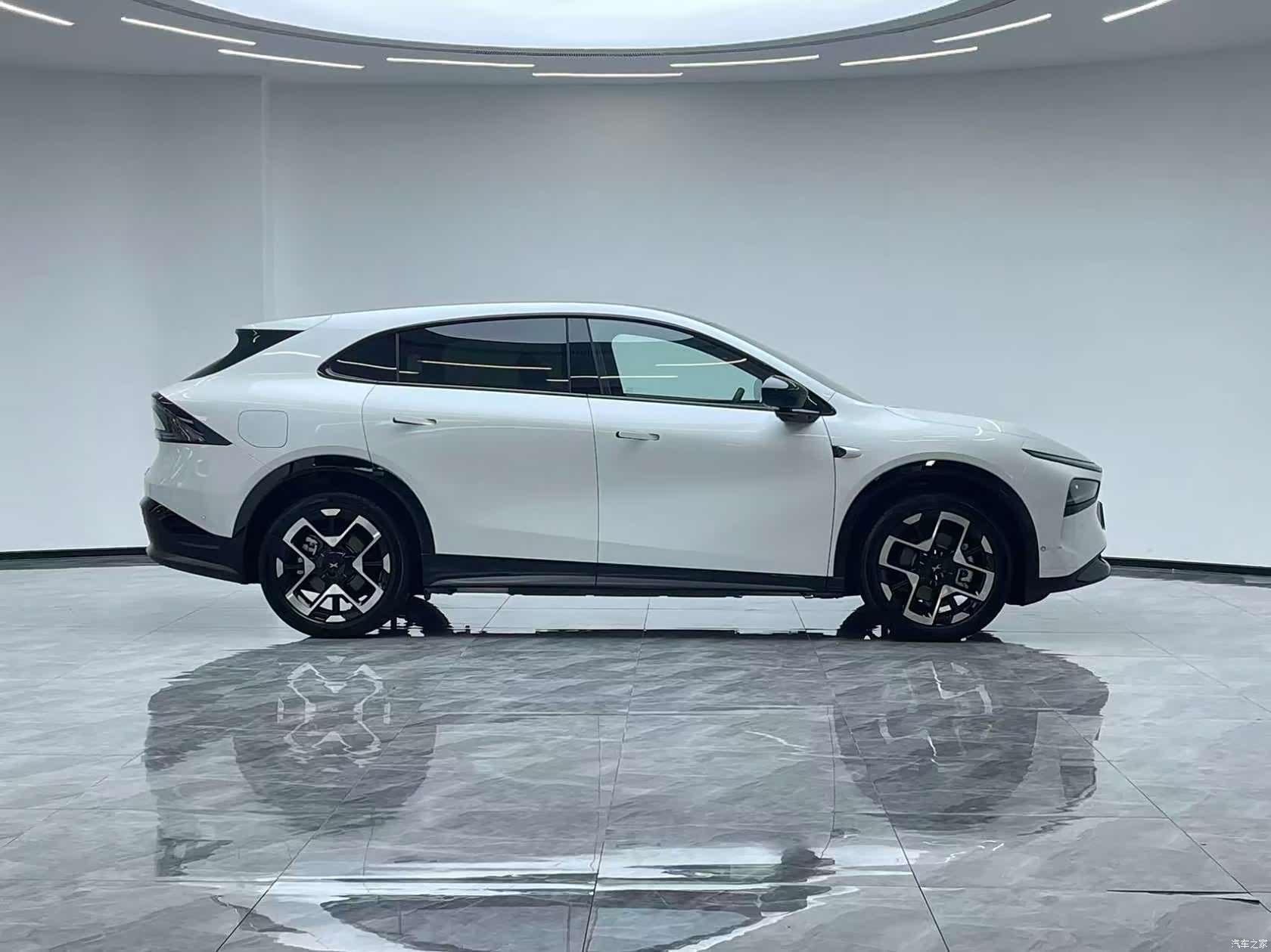 Xpeng G7, 2025 8