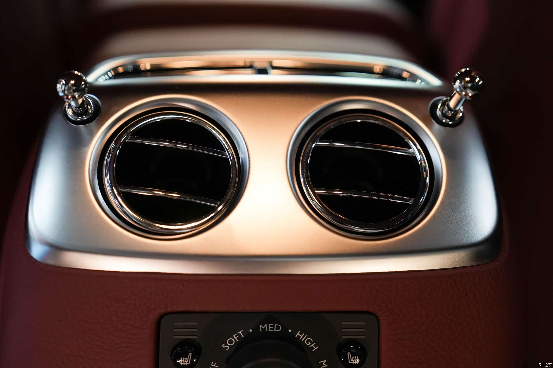 Rolls-Royce Ghost, 2017 15