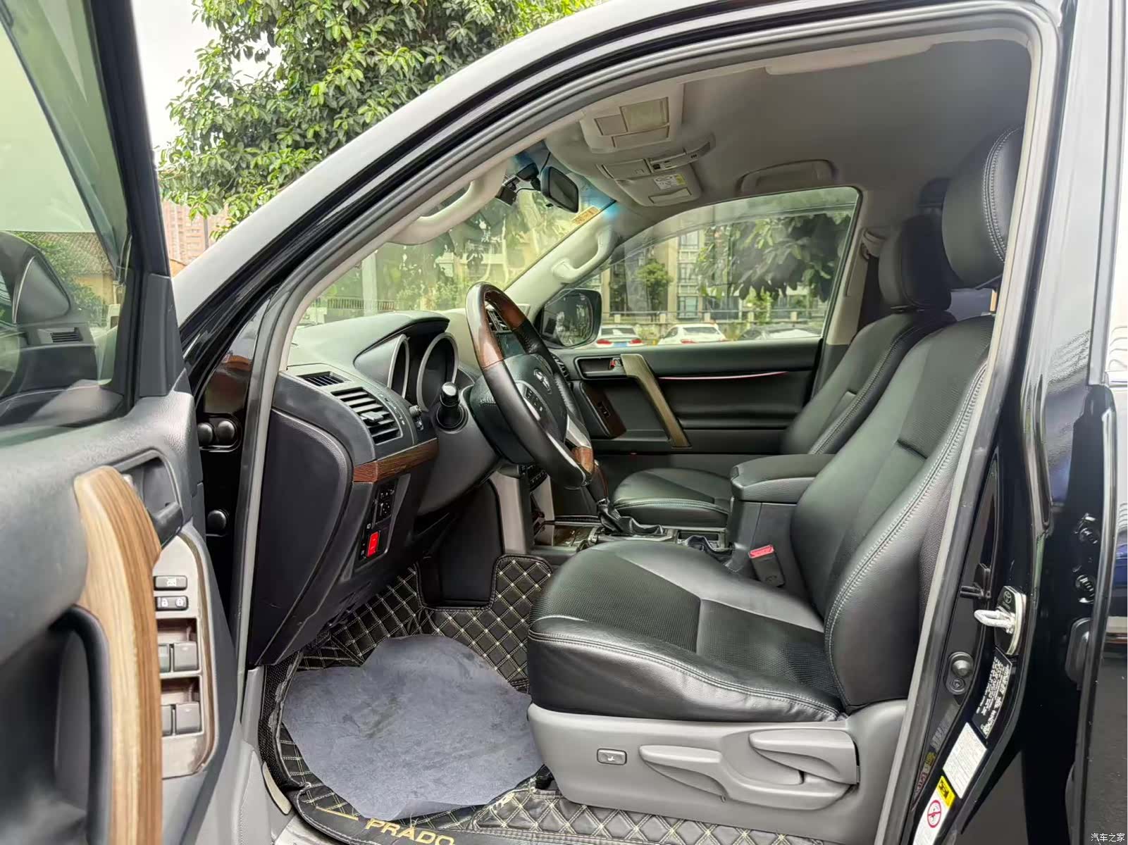 Toyota Prado, 2014 6