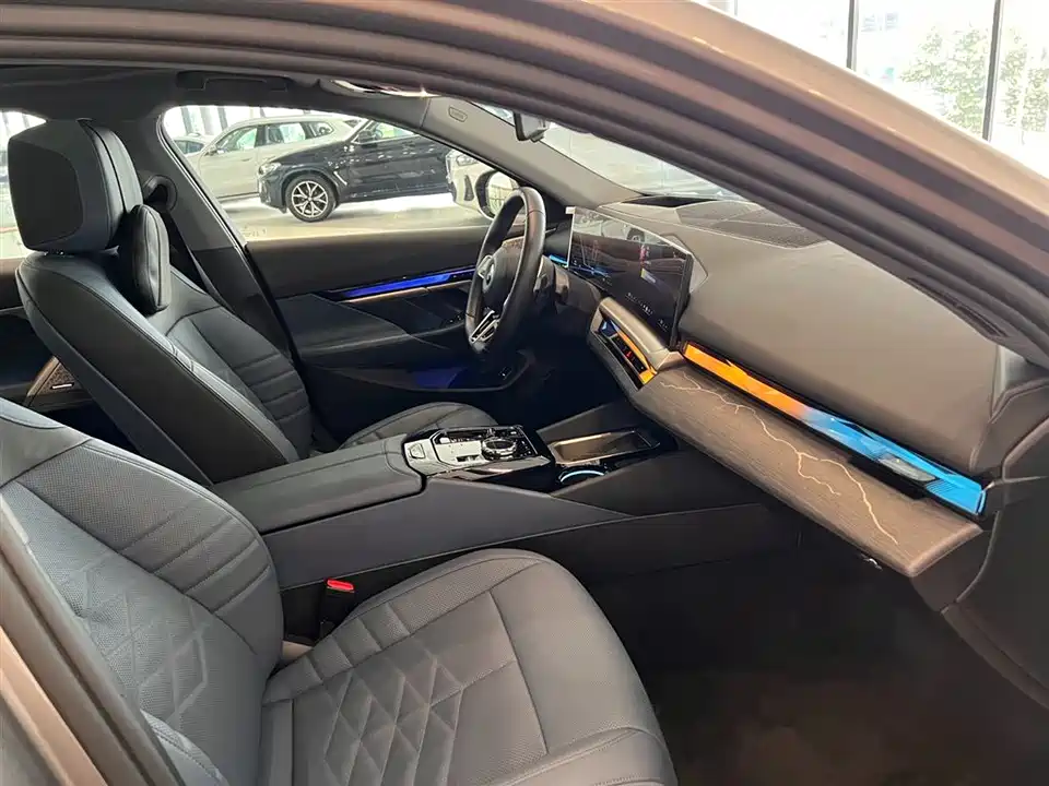 BMW 5 series BMW 5 series