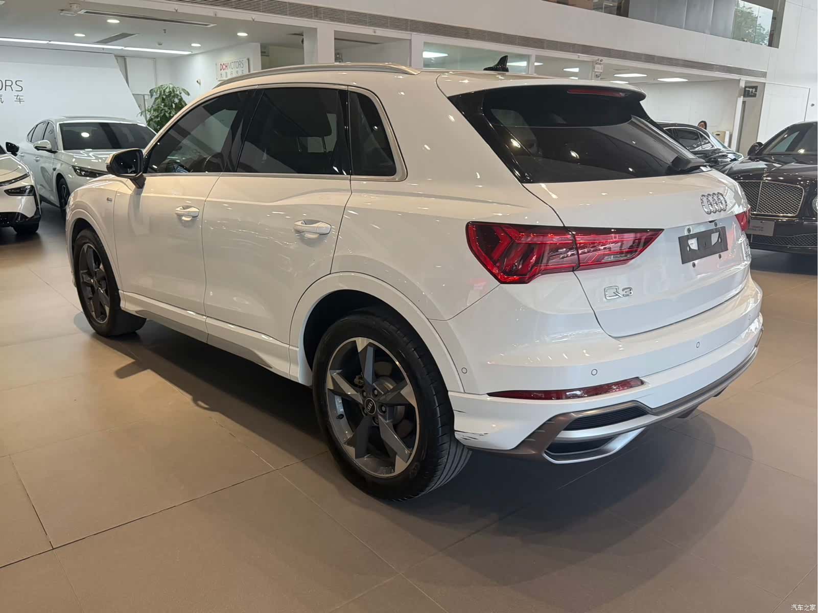 Audi Q3, 2021 6
