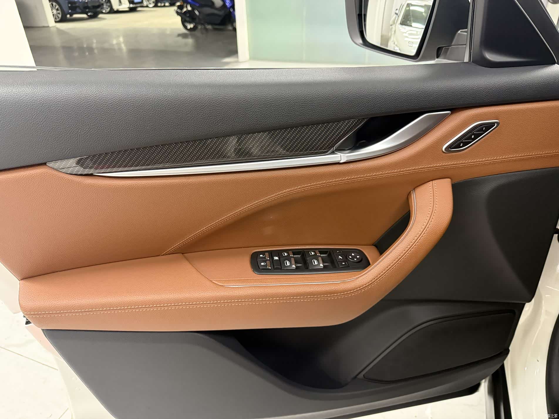 Maserati Levante, 2017 8