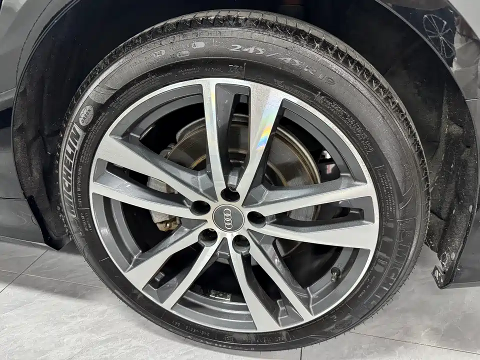 Audi A6L Audi A6L