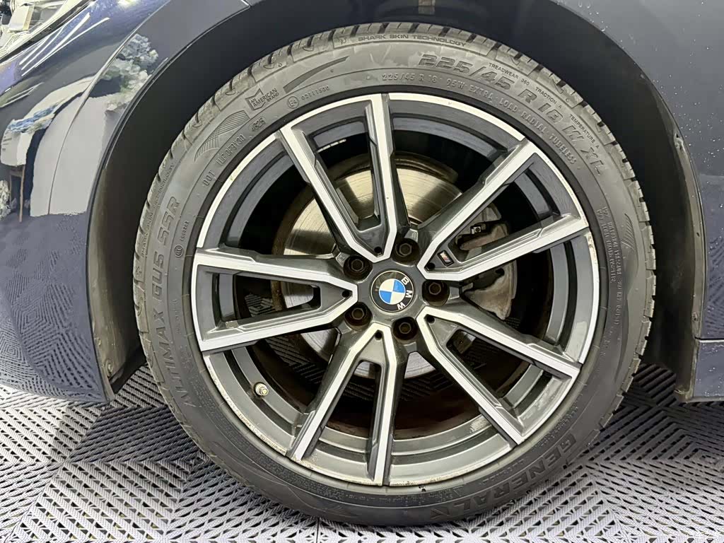 BMW 3 Series, 2021 7