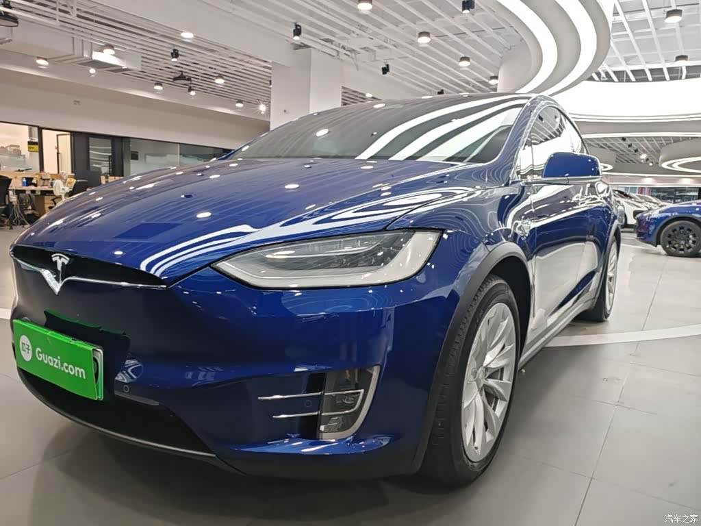 Tesla Model X, 2019 2
