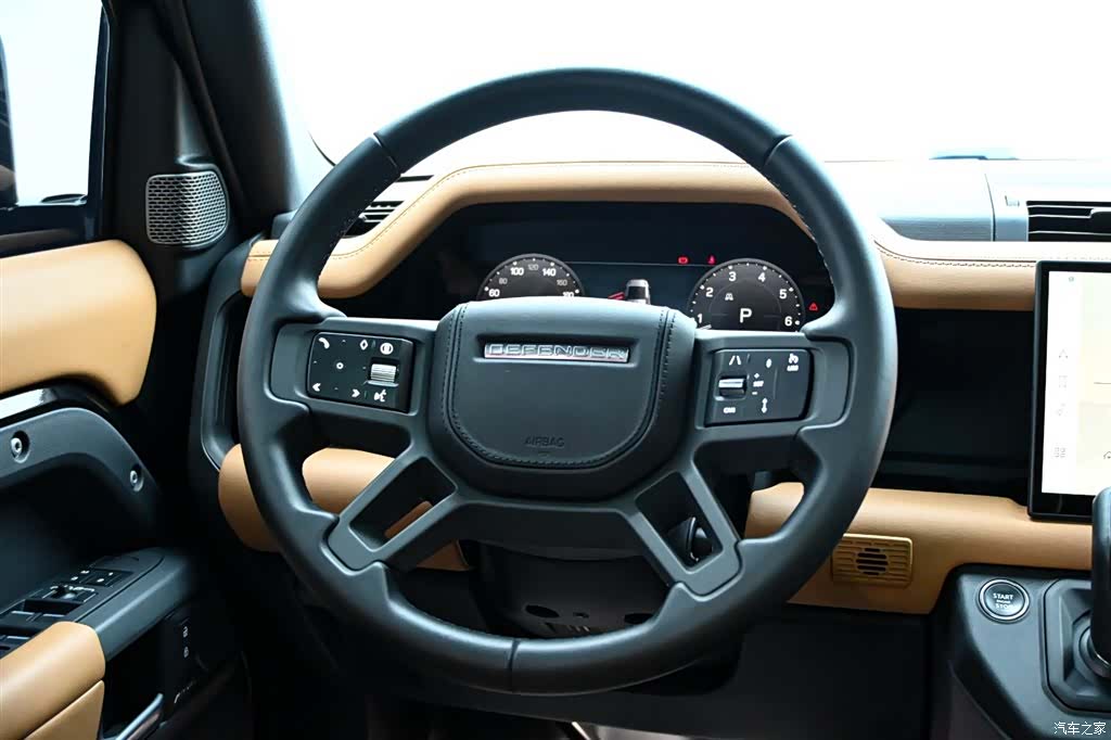 Land Rover Defender, 2024 20