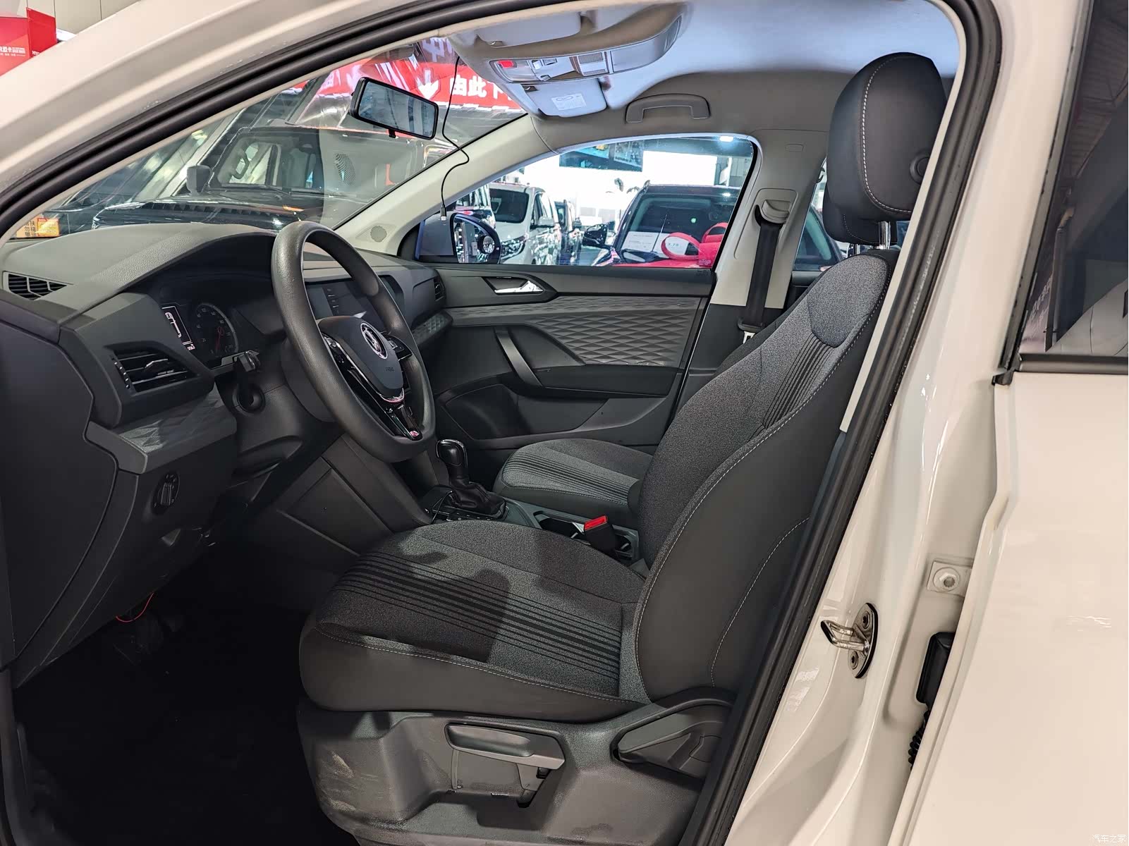 Volkswagen Tharu, 2021 все фото