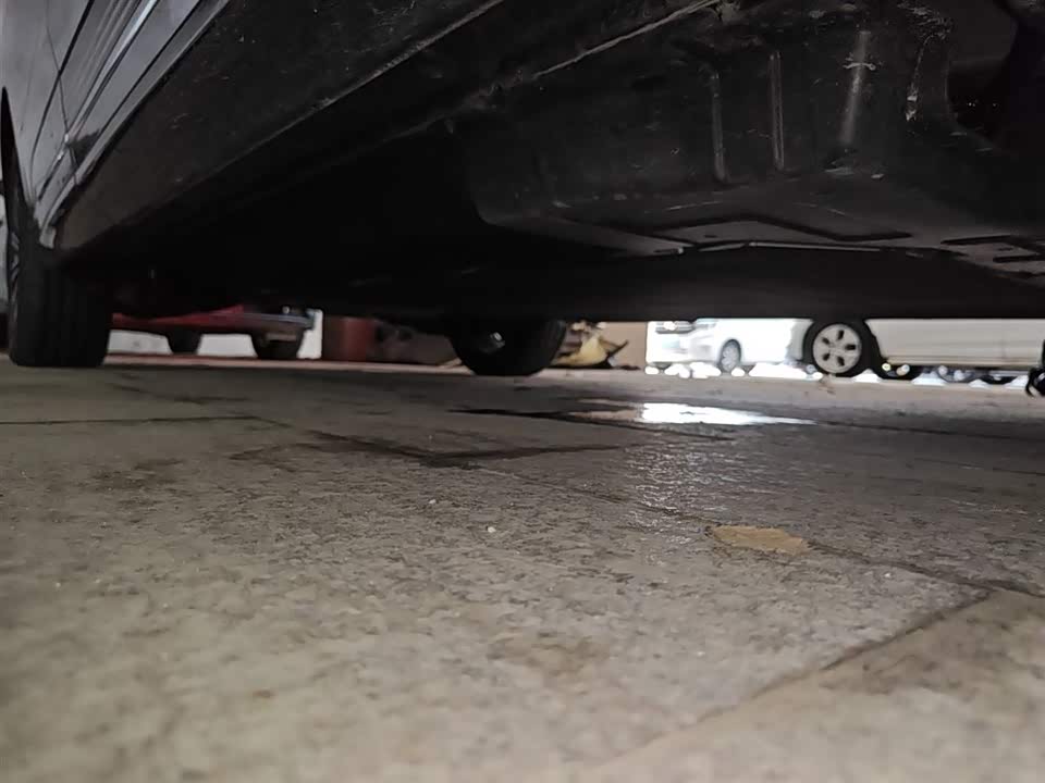Forthing Xinghai V9 Forthing Xinghai V9