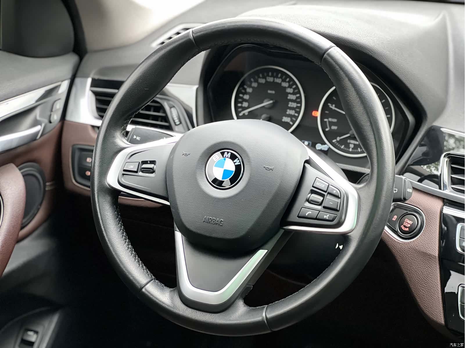 BMW X1, 2018 11