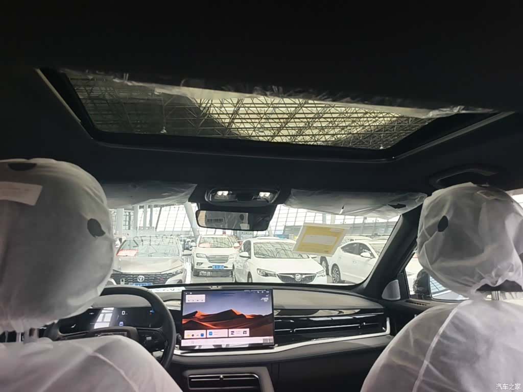 Geely Boyue, 2026 18
