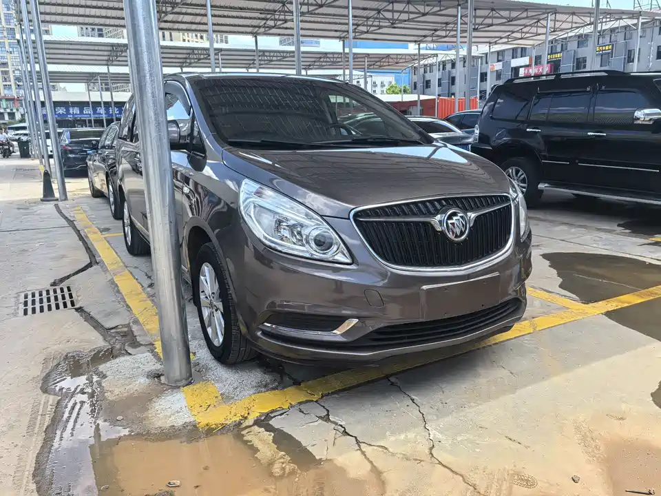 Buick GL8