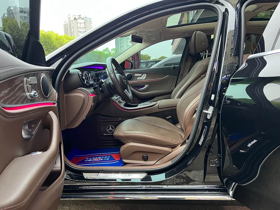Mercedes-Benz E-Class 2020, фото 3