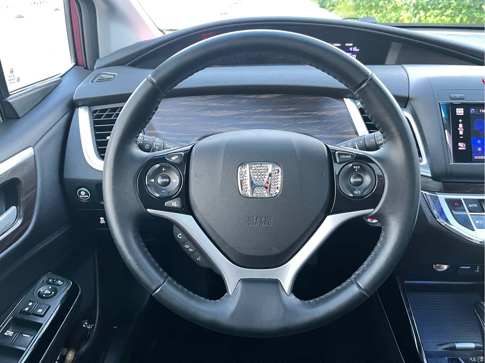 Honda Jade, 2017 8