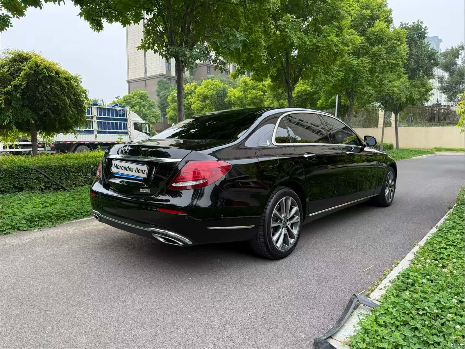 Mercedes-Benz E-Class, 2019 9