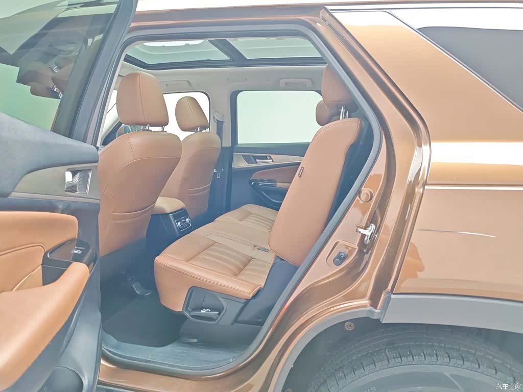 Changan CS95, 2017 15