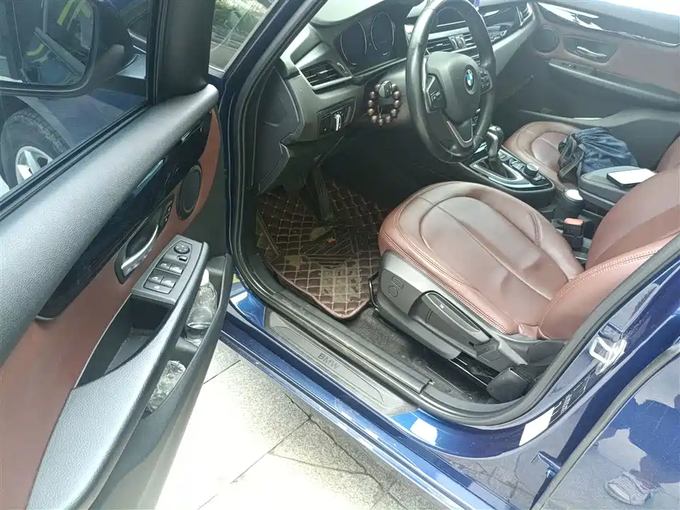 BMW 2 series station wagon BMW 2 series station wagon
