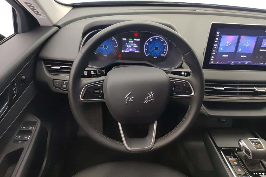 Hongqi QM5, 2024 15