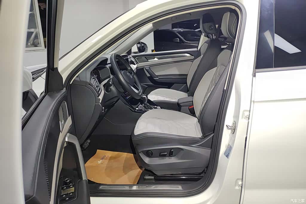 Volkswagen Tayron, 2024 9