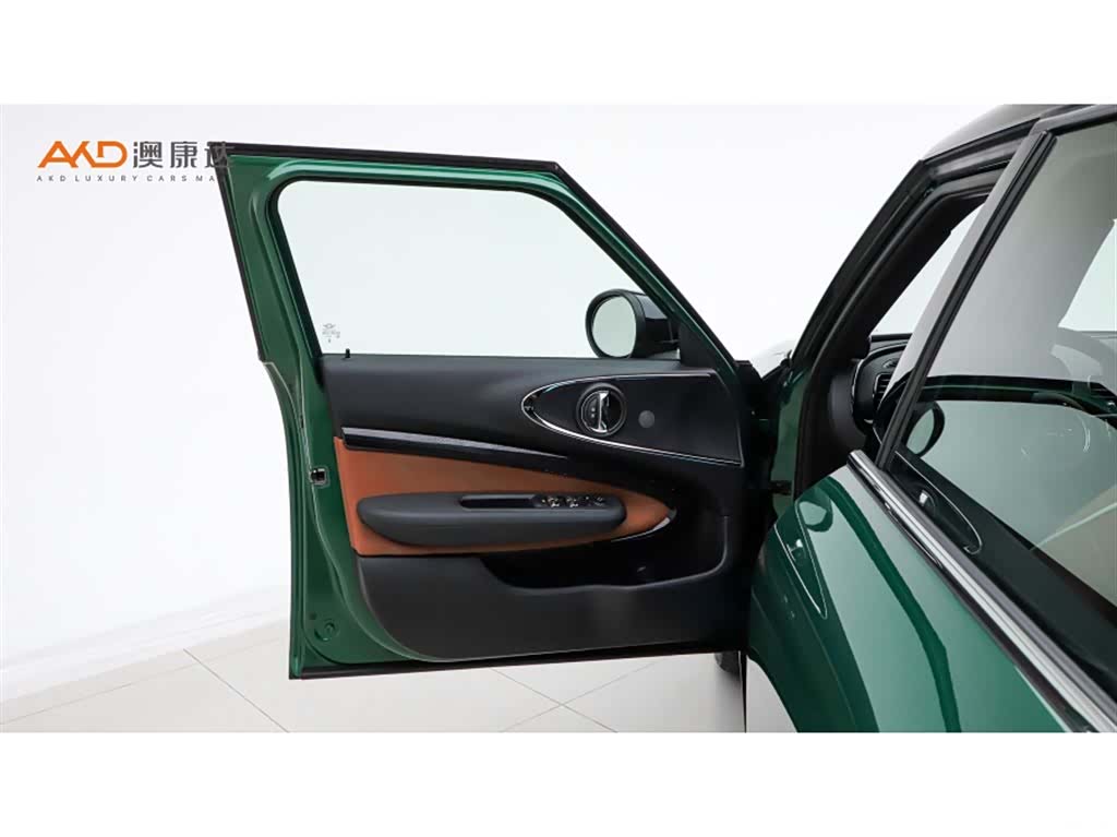 Mini Clubman, 2023 10