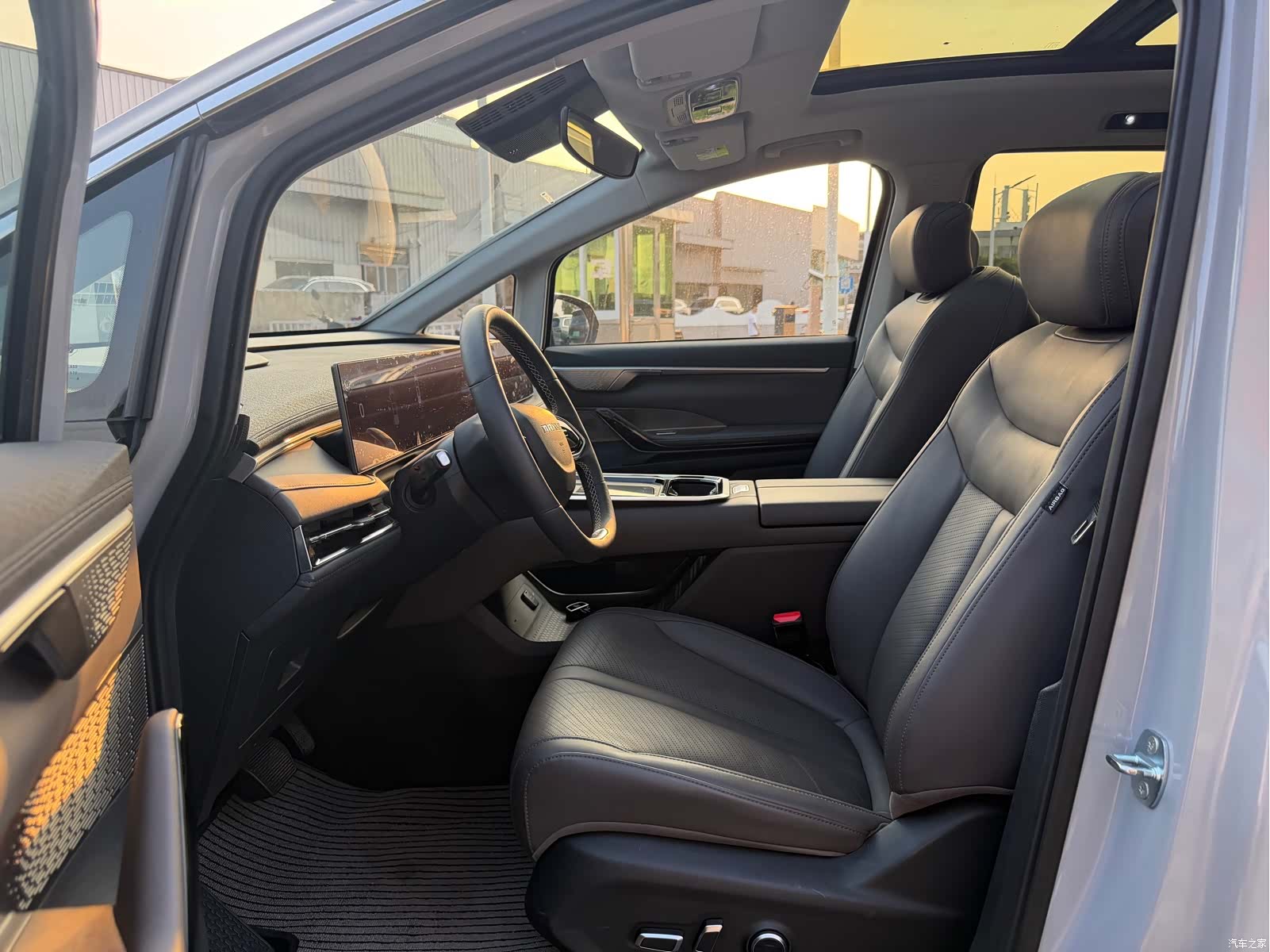 Maxus G70, 2023 4