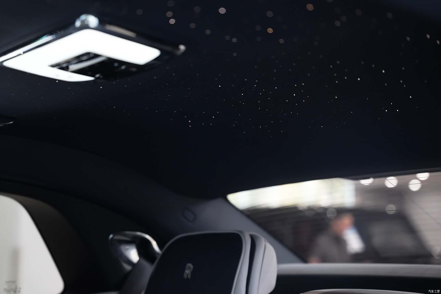 Rolls-Royce Ghost, 2021 10