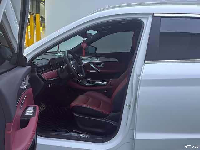 Jetour X70, 2021 10