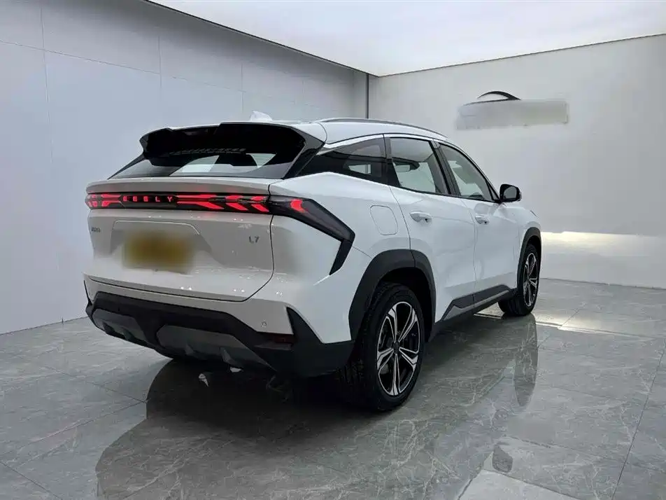 Geely Galaxy Galaxy L7