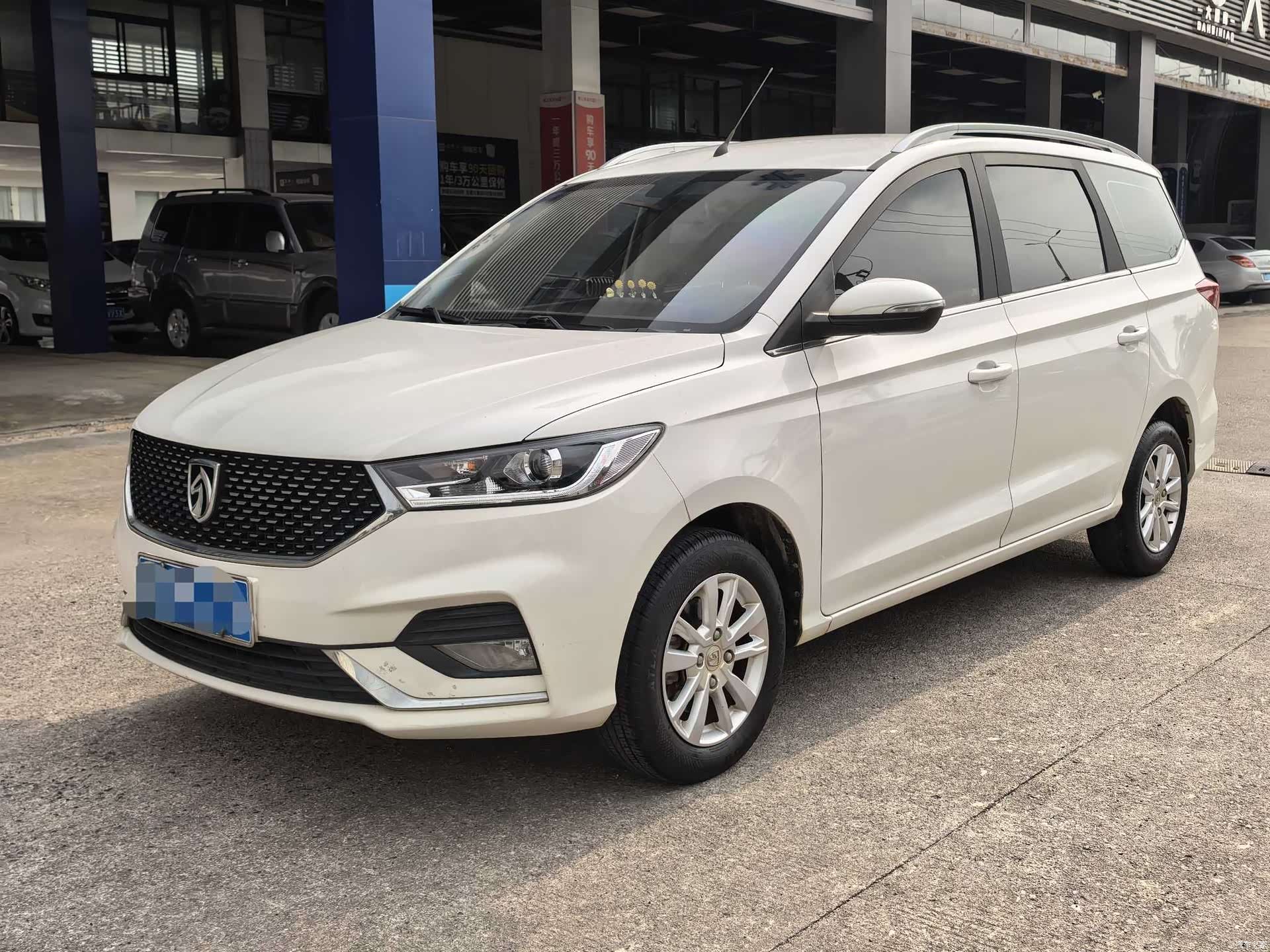 Wuling 360, 2021 1
