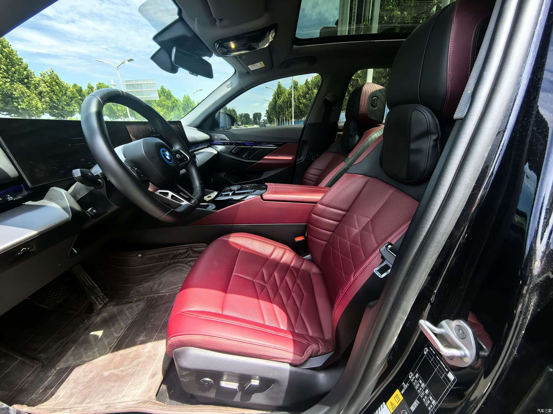 BMW i5, 2025 7