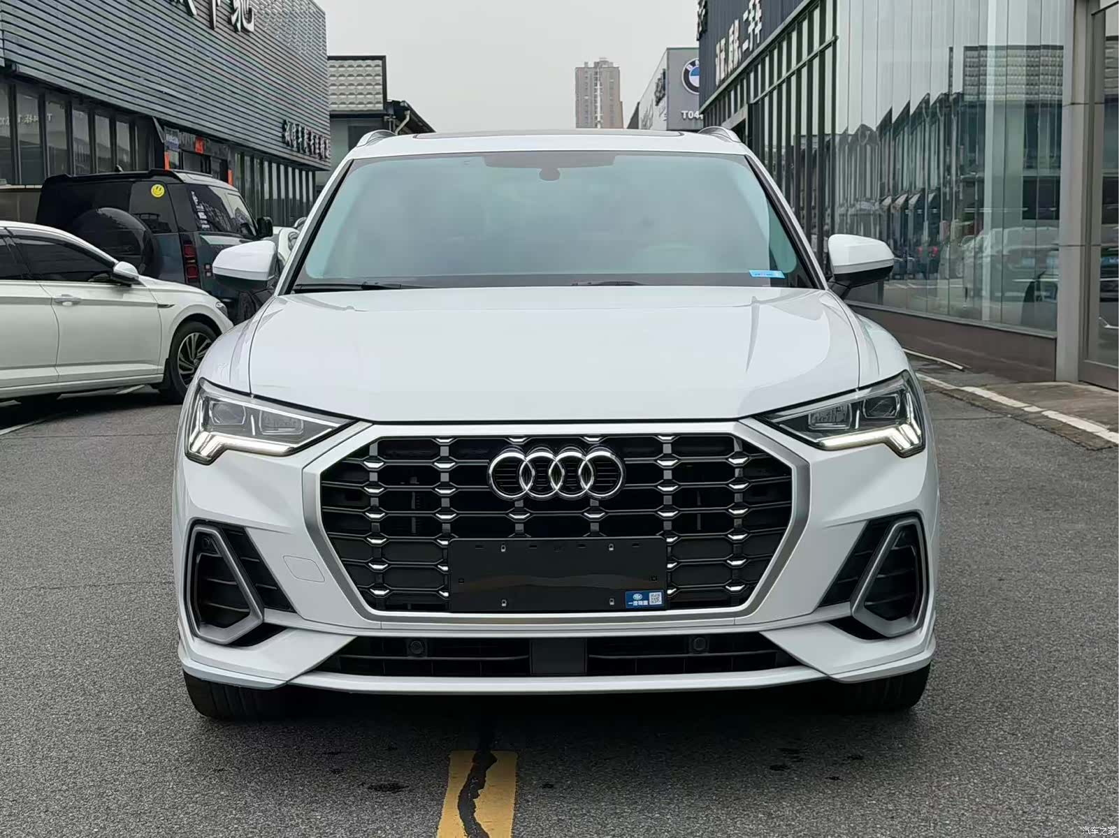 Audi Q3, 2022 3