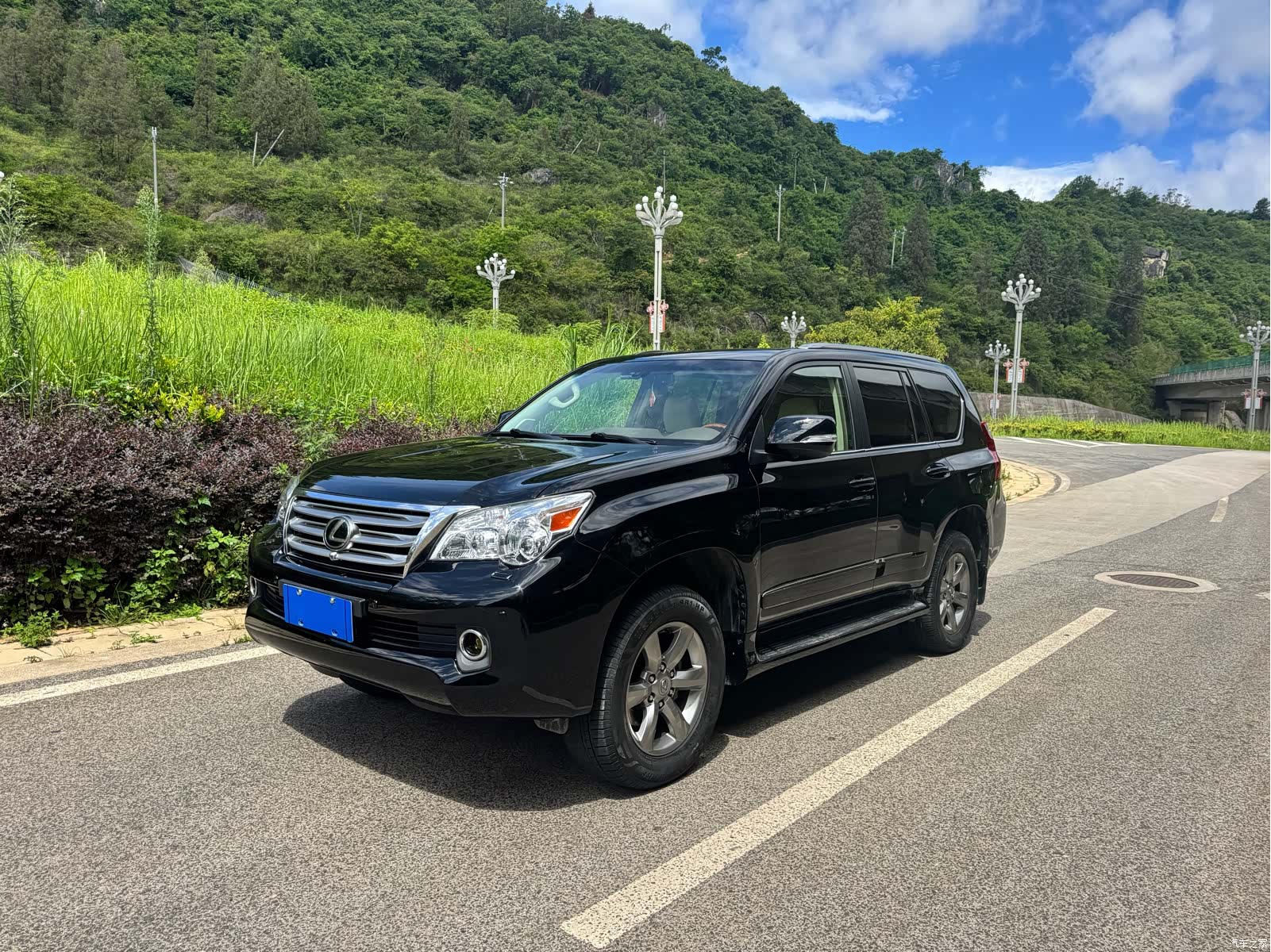 Lexus GX, 2012 1
