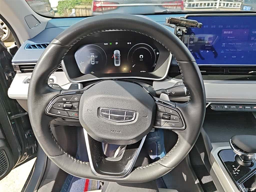 Geely Preface, 2022 11