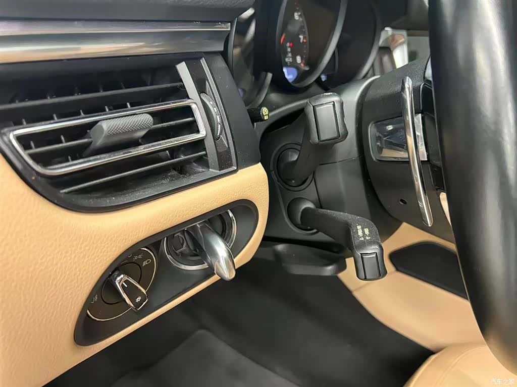 Porsche Macan, 2019 12